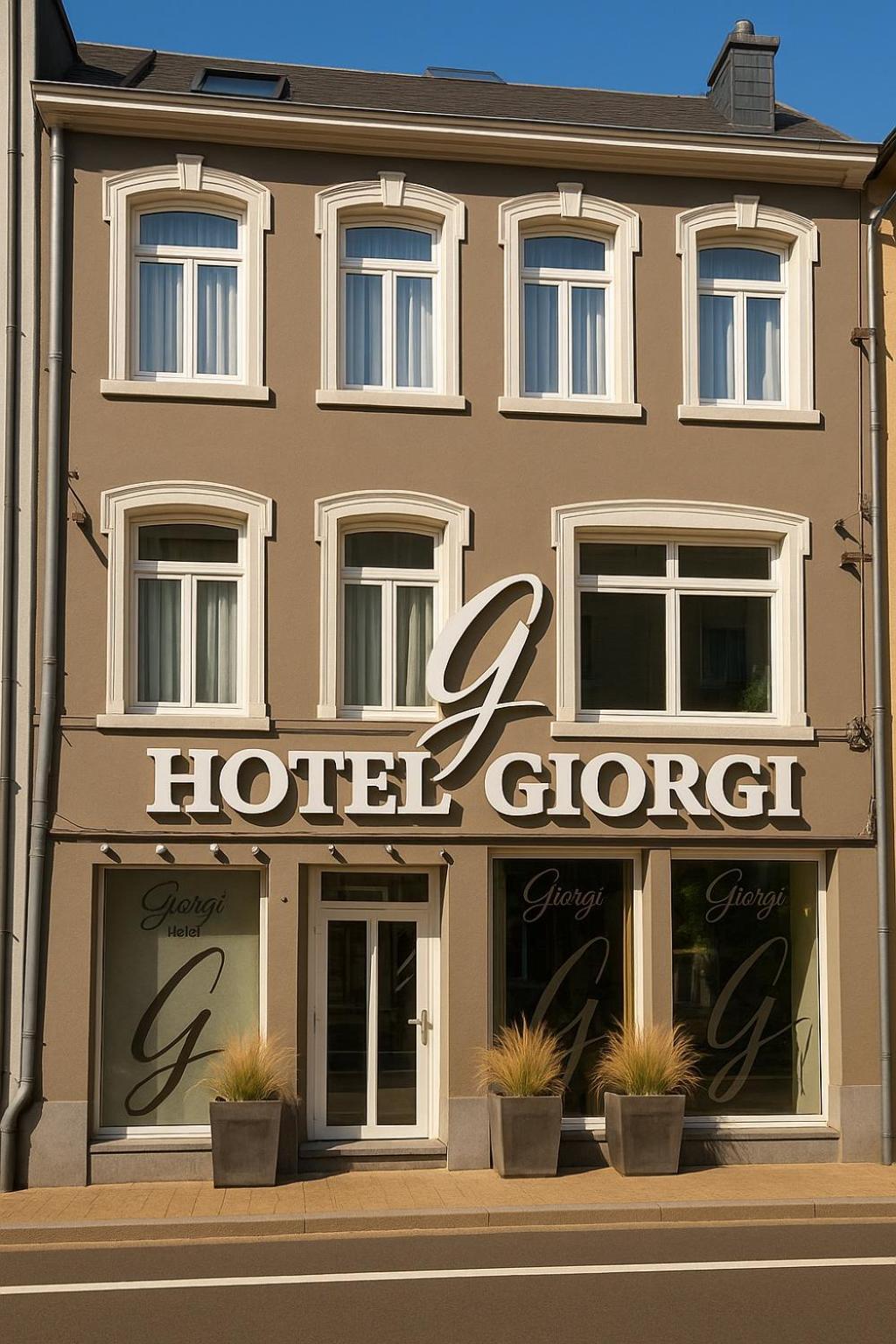 Hotel Giorgi Et Logements Insolites Bastogne Exterior photo